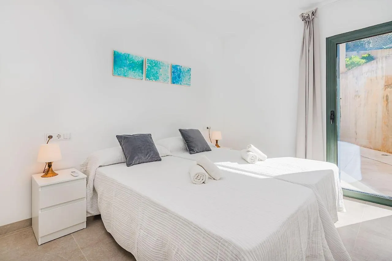 Cala de Sant Vicenc Mirador Blue G 아파트